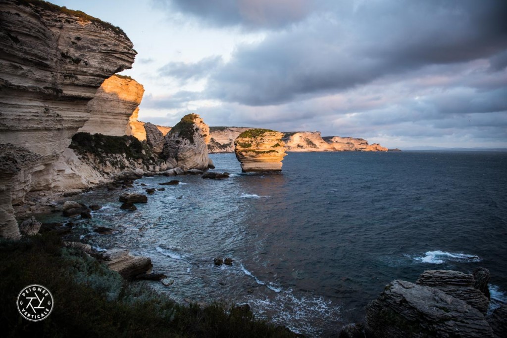 Vue sur le Grain de Sable, à Bonifacio