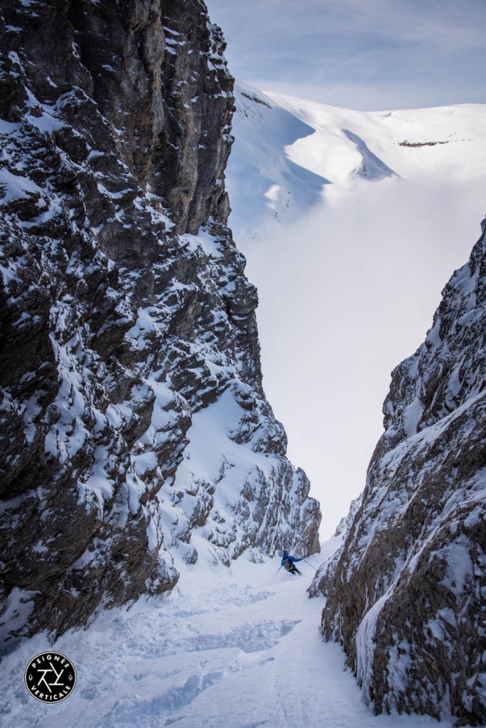 Pointe-Areu-Couloir-Ouest-Peignee-Verticale-7112