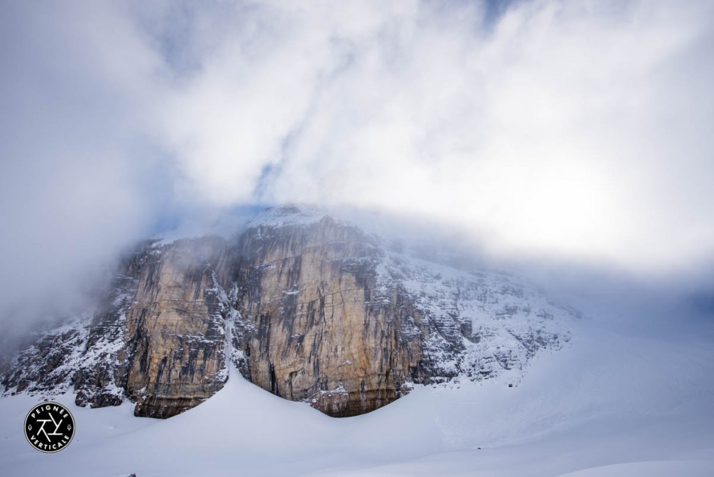 Pointe-Areu-Couloir-Ouest-Peignee-Verticale-7115