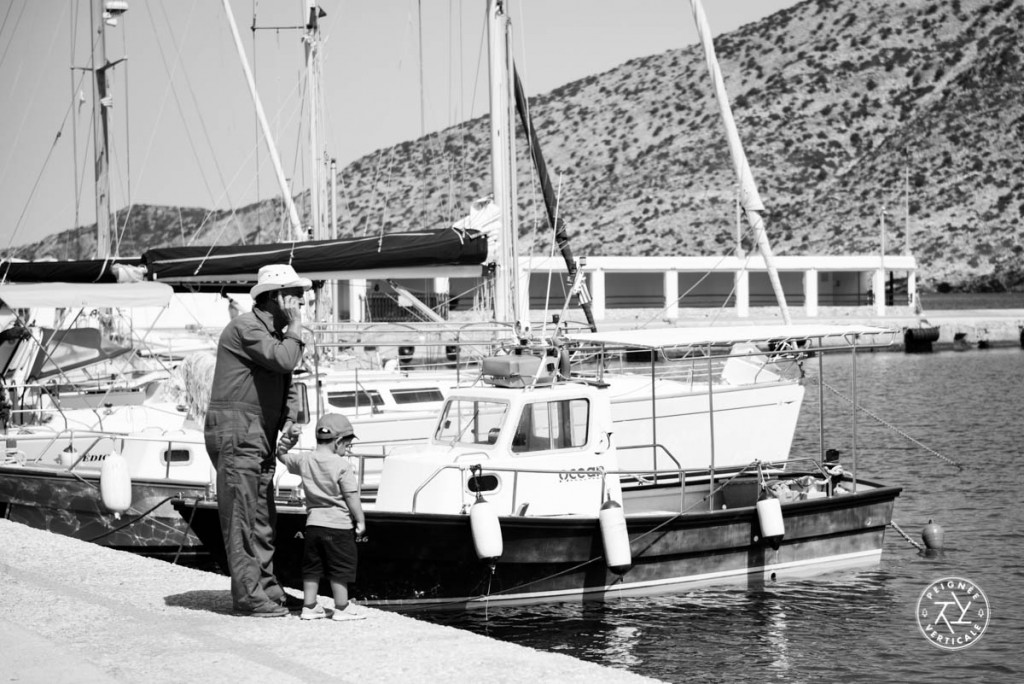 Le port de Kamares