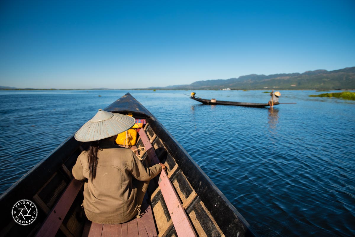 Arrivée au Lac Inle - Birmanie Le Lac Inle en pirogue